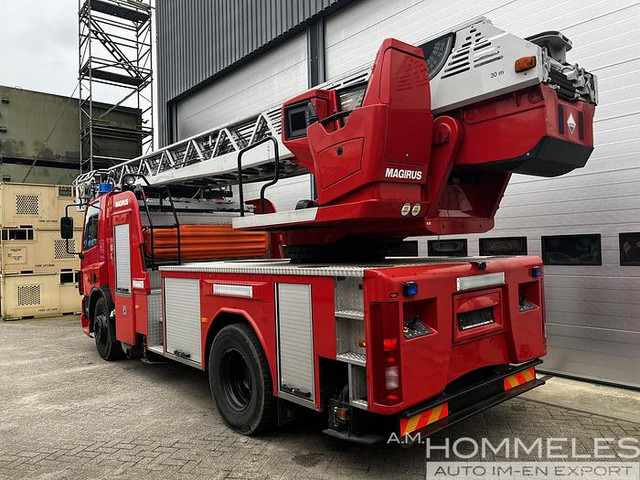 Magirus GmbH DLK23-12 VARIO CS - Camión de bomberos: foto 3 Magirus GmbH DLK23-12 VARIO CS - Camión de bomberos: foto 3
