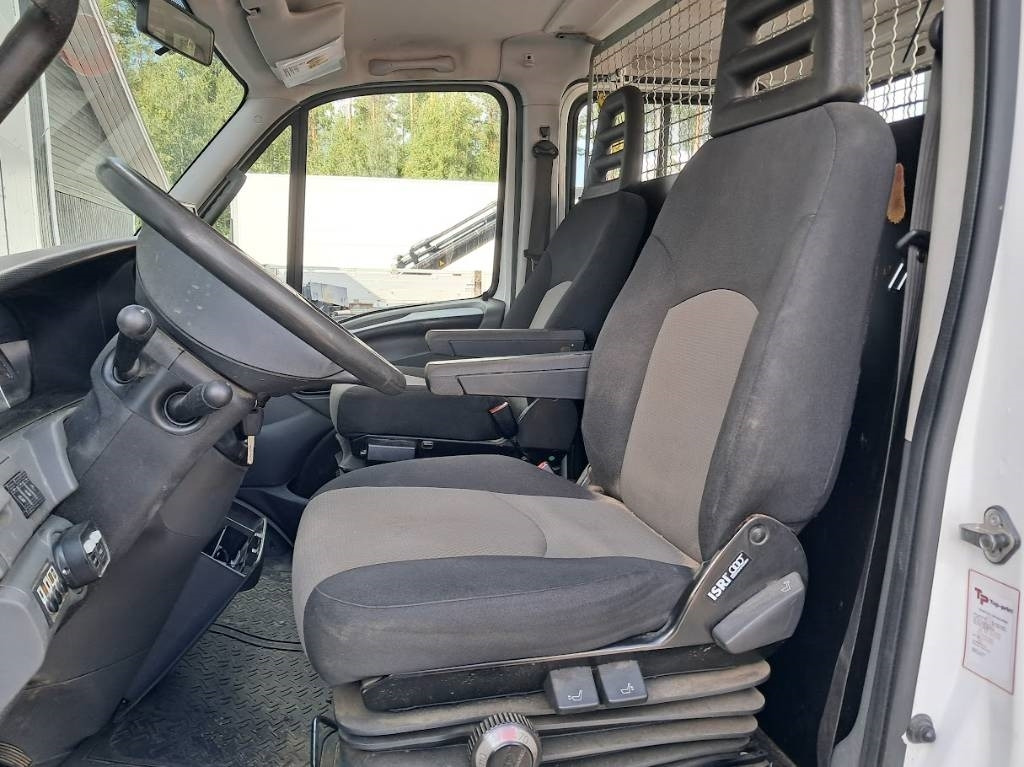 Iveco Daily 70 C17 Doppel 3.0 - Camión caja abierta: foto 4 Iveco Daily 70 C17 Doppel 3.0 - Camión caja abierta: foto 4