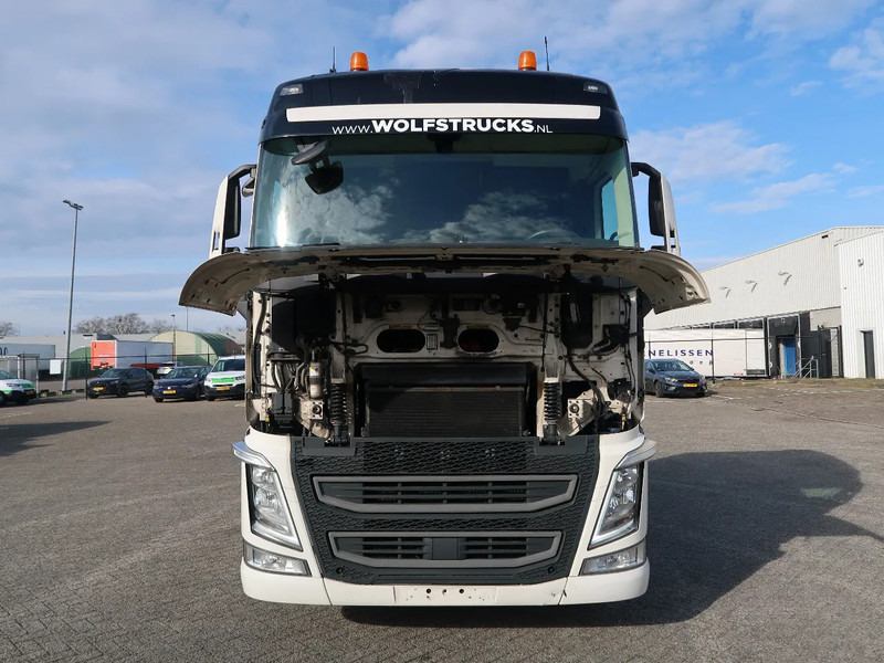 Volvo FH 500 4x2 ADR, HB chas. 2 tanks, Globetrotter, TOP! - Cabeza tractora: foto 3 Volvo FH 500 4x2 ADR, HB chas. 2 tanks, Globetrotter, TOP! - Cabeza tractora: foto 3