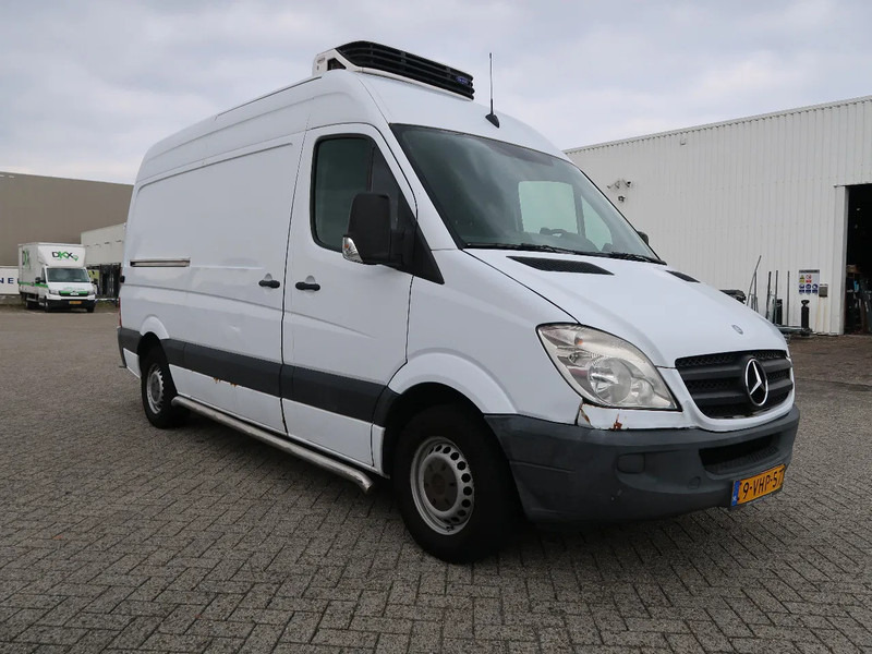 Mercedes-Benz Sprinter 311 CDI, L2H2, Manual, Carrier, TUV, NL Van, Top! - Frigorífico furgoneta: foto 2 Mercedes-Benz Sprinter 311 CDI, L2H2, Manual, Carrier, TUV, NL Van, Top! - Frigorífico furgoneta: foto 2