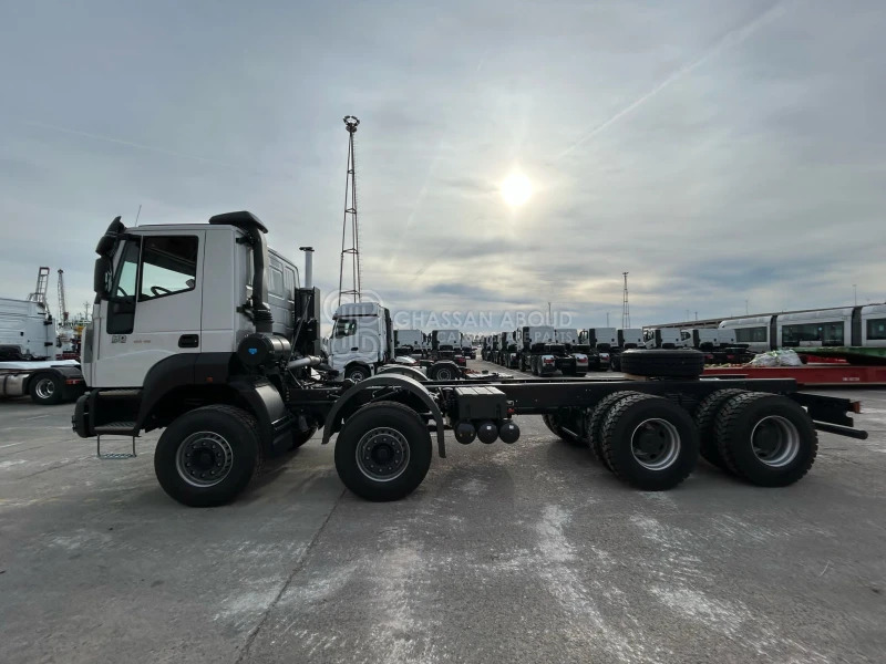 ASTRA HD9 8x4 CHASSIS - Barcelona Stock - Chasis camión: foto 4 ASTRA HD9 8x4 CHASSIS - Barcelona Stock - Chasis camión: foto 4