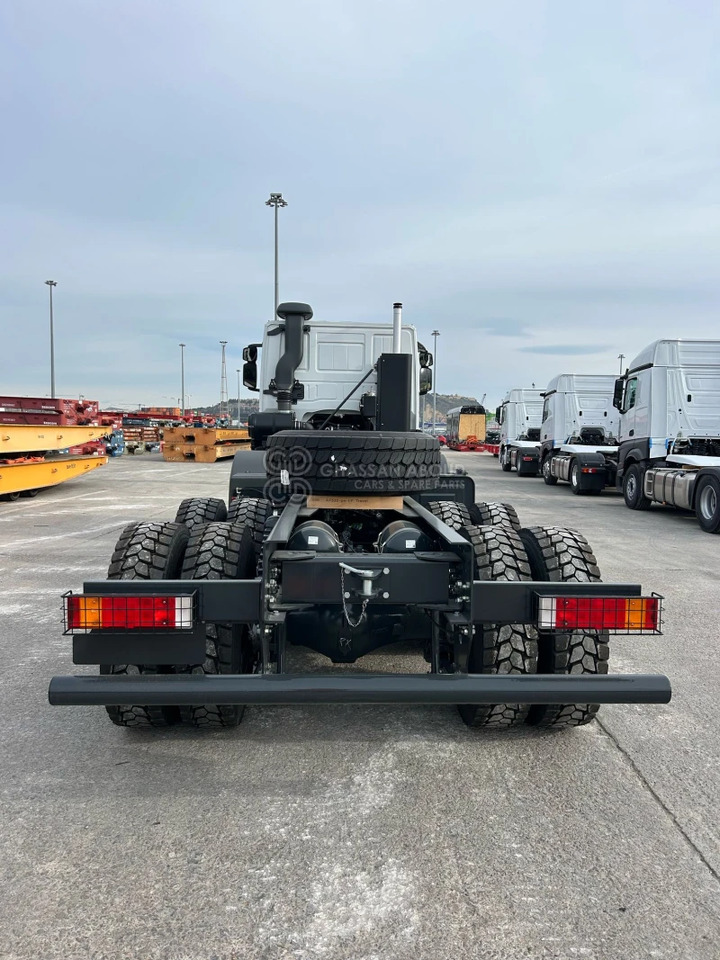 ASTRA HD9 8x4 CHASSIS - Barcelona Stock - Chasis camión: foto 2 ASTRA HD9 8x4 CHASSIS - Barcelona Stock - Chasis camión: foto 2