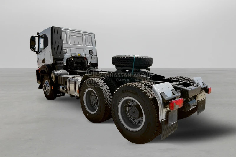 Iveco T-WAY AT720T47TH 6×4 R22.5 Tyres Tractor Head - Barcelona Stock - Cabeza tractora: foto 4 Iveco T-WAY AT720T47TH 6×4 R22.5 Tyres Tractor Head - Barcelona Stock - Cabeza tractora: foto 4