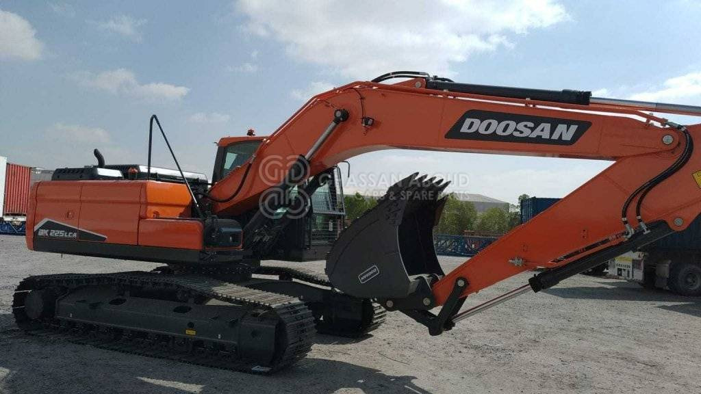 Excavadora de cadenas DOOSAN DX225 LCA – CHAIN EXCAVATOR OPERATING WEIGHT 22 TON APPROX. WITH  BUCKET 1.08 Cu.M BUCKET ( HEAVY DUTY) MY2022: foto 8