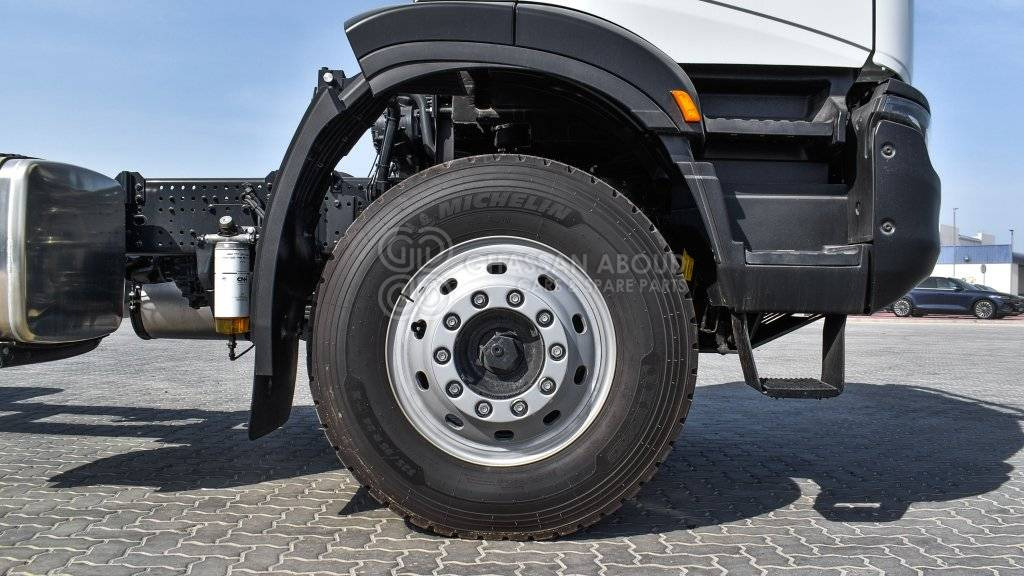 IVECO T-WAY Chassis 6×4 AD380T47H WHEELBASE 4500 MY24 - Chasis camión: foto 4 IVECO T-WAY Chassis 6×4 AD380T47H WHEELBASE 4500 MY24 - Chasis camión: foto 4