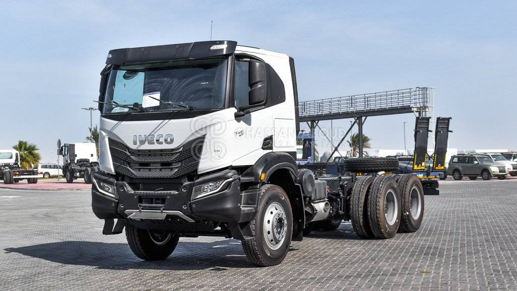 IVECO T-WAY Chassis 6×4 AT380T47H WHEELBASE 4500 MY24 - Chasis camión: foto 1 IVECO T-WAY Chassis 6×4 AT380T47H WHEELBASE 4500 MY24 - Chasis camión: foto 1