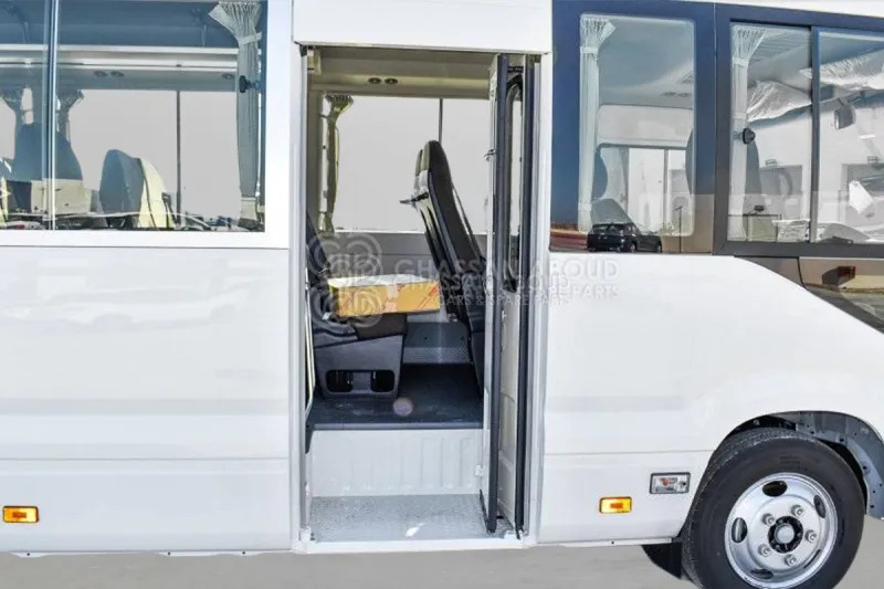 Autobús suburbano Toyota Coaster: foto 10