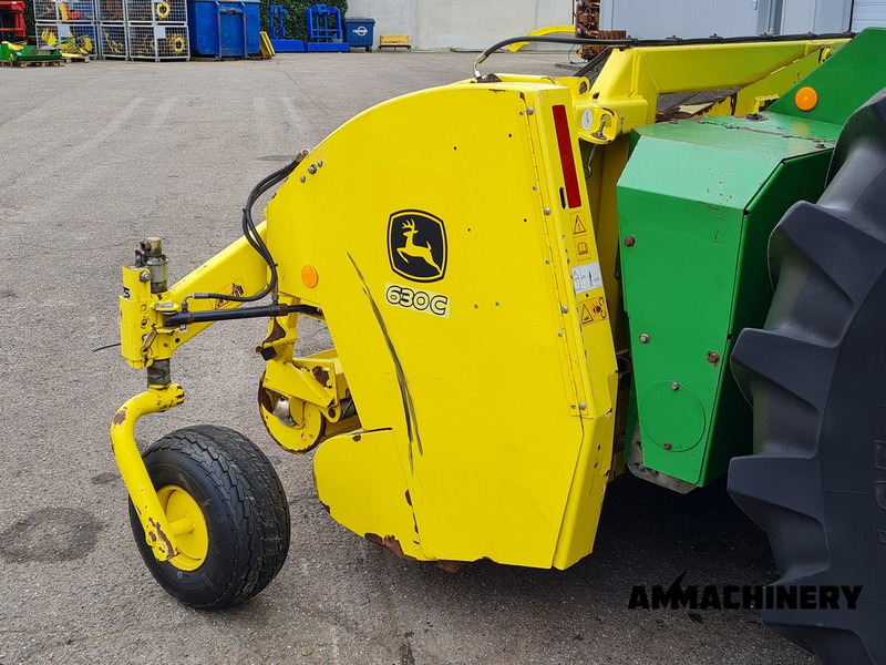 John Deere 630C pick up - Cabezal de maíz para Maquinaria agrícola: foto 4 John Deere 630C pick up - Cabezal de maíz para Maquinaria agrícola: foto 4