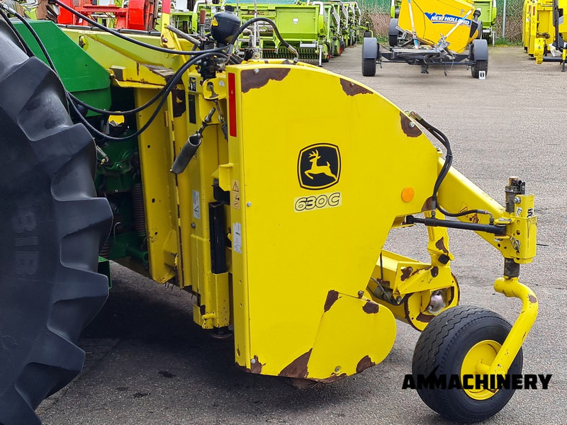 John Deere 630C pick up - Cabezal de maíz para Maquinaria agrícola: foto 3 John Deere 630C pick up - Cabezal de maíz para Maquinaria agrícola: foto 3