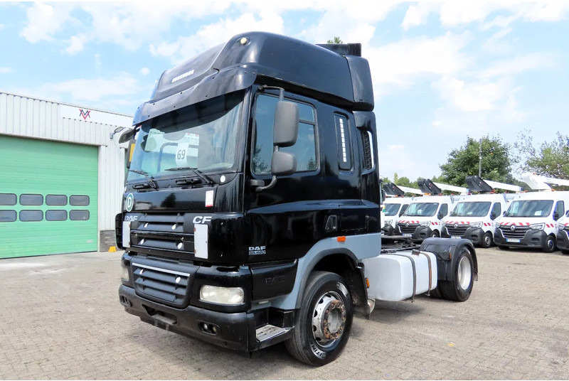 DAF CF 85.460 Manual gearbox - Cabeza tractora: foto 3 DAF CF 85.460 Manual gearbox - Cabeza tractora: foto 3