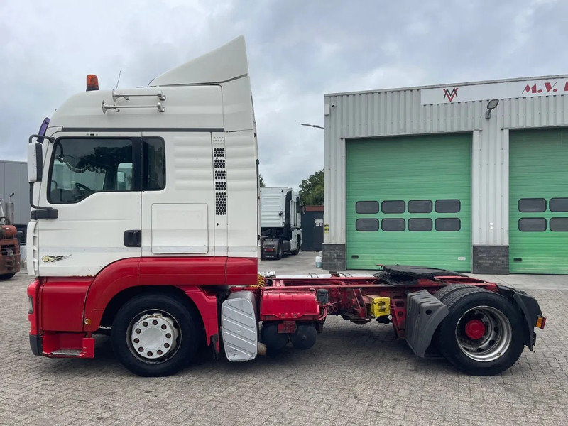 MAN TGA 18.410 EURO2 , Manual injection, FRIGO - Cabeza tractora: foto 4 MAN TGA 18.410 EURO2 , Manual injection, FRIGO - Cabeza tractora: foto 4
