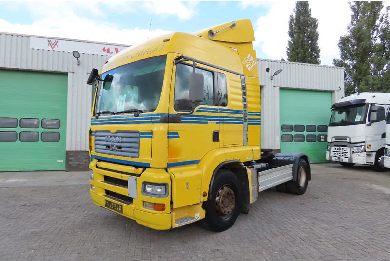 MAN TGA 18.410 Manual, RETARDER - Cabeza tractora: foto 4 MAN TGA 18.410 Manual, RETARDER - Cabeza tractora: foto 4
