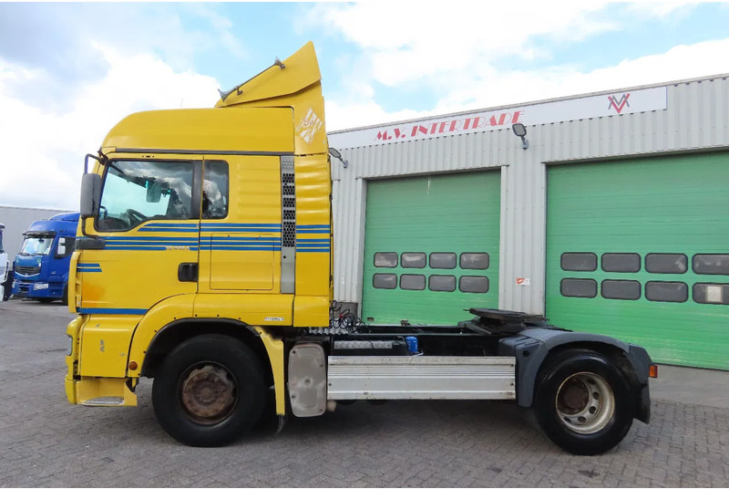 MAN TGA 18.410 Manual, RETARDER - Cabeza tractora: foto 5 MAN TGA 18.410 Manual, RETARDER - Cabeza tractora: foto 5
