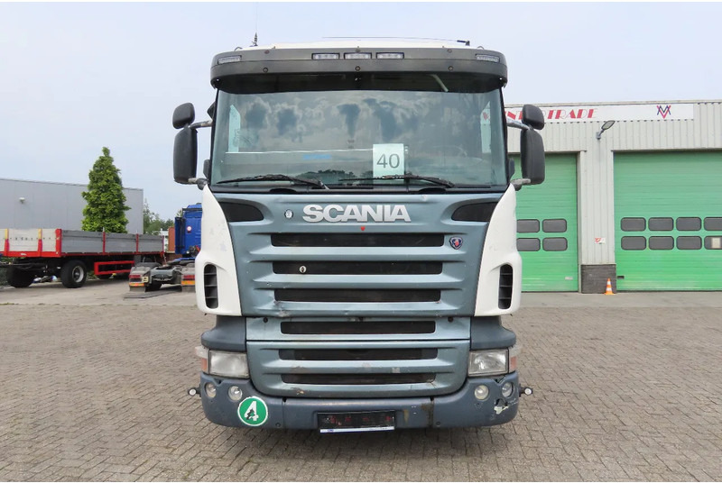 Scania R420 2 tanks, 2 beds, manual gearbox - Cabeza tractora: foto 3 Scania R420 2 tanks, 2 beds, manual gearbox - Cabeza tractora: foto 3