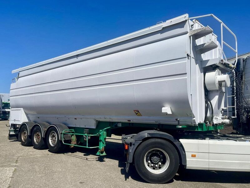DESOT TSCI, 7 COMPARTMENTS, SAF AXLES - Semirremolque silo: foto 3 DESOT TSCI, 7 COMPARTMENTS, SAF AXLES - Semirremolque silo: foto 3