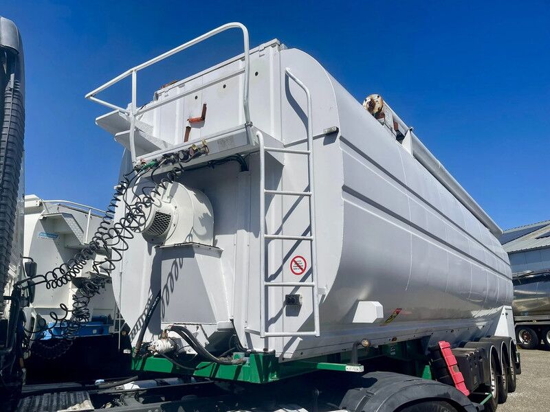 DESOT TSCI, 7 COMPARTMENTS, SAF AXLES - Semirremolque silo: foto 5 DESOT TSCI, 7 COMPARTMENTS, SAF AXLES - Semirremolque silo: foto 5