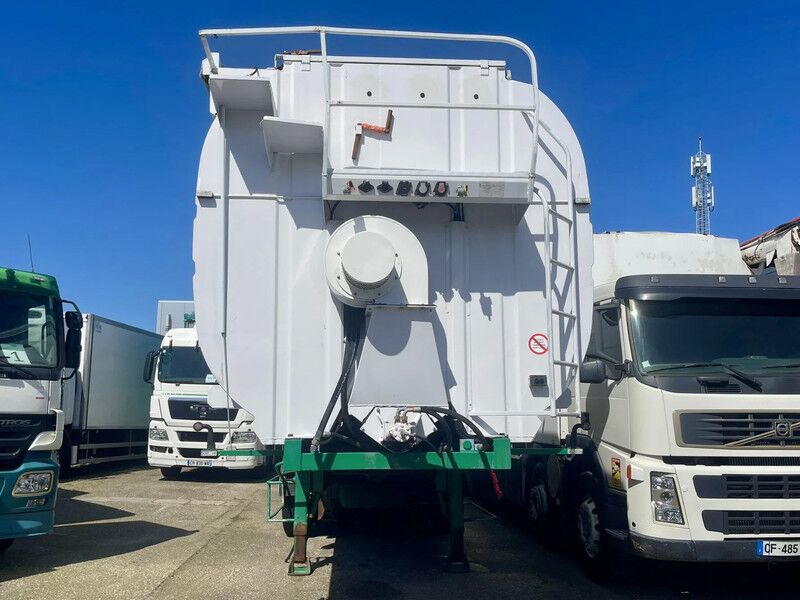 DESOT TSCI, 7 COMPARTMENTS, SAF AXLES - Semirremolque silo: foto 4 DESOT TSCI, 7 COMPARTMENTS, SAF AXLES - Semirremolque silo: foto 4