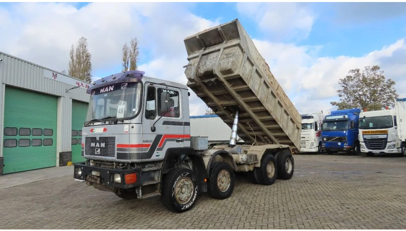 MAN 35.362 8x4 Euro 2, ZF manual gearbox, VERY clean - Volquete camión: foto 1 MAN 35.362 8x4 Euro 2, ZF manual gearbox, VERY clean - Volquete camión: foto 1