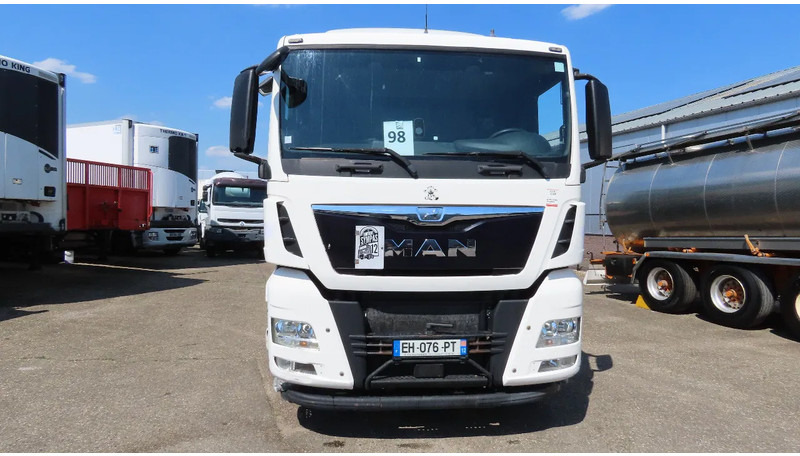 MAN TGX 18.480 446577 KM! RETARDER+ liftaxel + moving axel - Camión lona: foto 3 MAN TGX 18.480 446577 KM! RETARDER+ liftaxel + moving axel - Camión lona: foto 3