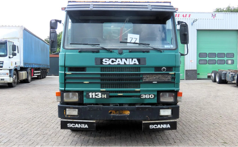 Scania P113-360 8x4 FULL SPRING! SUPER CONDITION! - Volquete camión: foto 3 Scania P113-360 8x4 FULL SPRING! SUPER CONDITION! - Volquete camión: foto 3