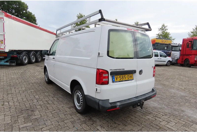 Volkswagen Transporter 2.0 TDI, Airco, 3 peson, APK tot 06/06/2026 - Furgoneta pequeña: foto 5 Volkswagen Transporter 2.0 TDI, Airco, 3 peson, APK tot 06/06/2026 - Furgoneta pequeña: foto 5