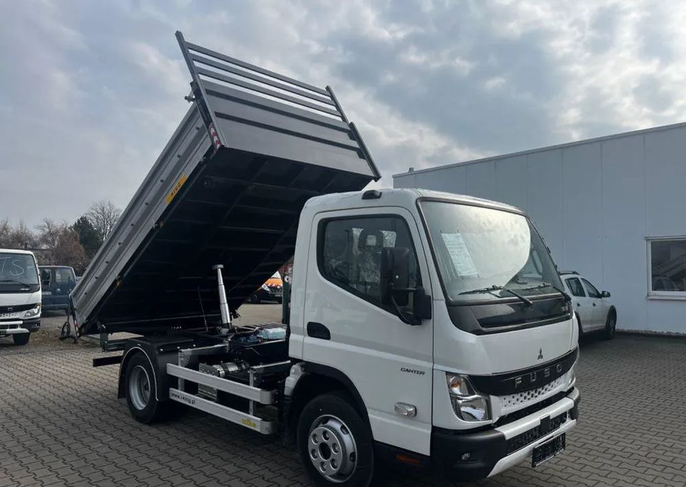 FUSO Canter 9c18AMT - Volquete camión: foto 1 FUSO Canter 9c18AMT - Volquete camión: foto 1
