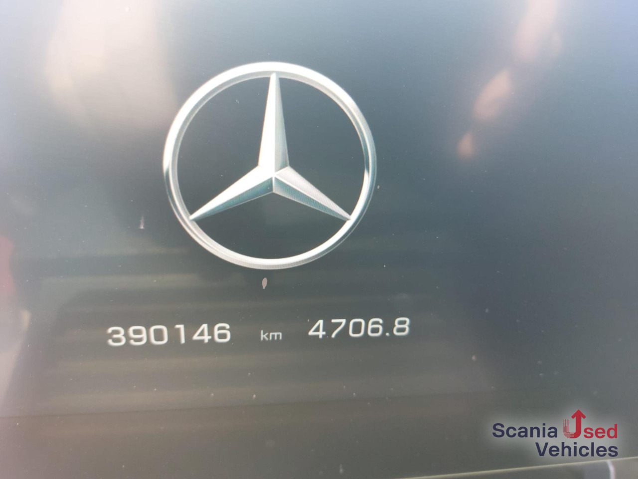 MERCEDES-BENZ ACTROS 1848 LS GigaSpace Niki Lauda Edition - Cabeza tractora: foto 3 MERCEDES-BENZ ACTROS 1848 LS GigaSpace Niki Lauda Edition - Cabeza tractora: foto 3