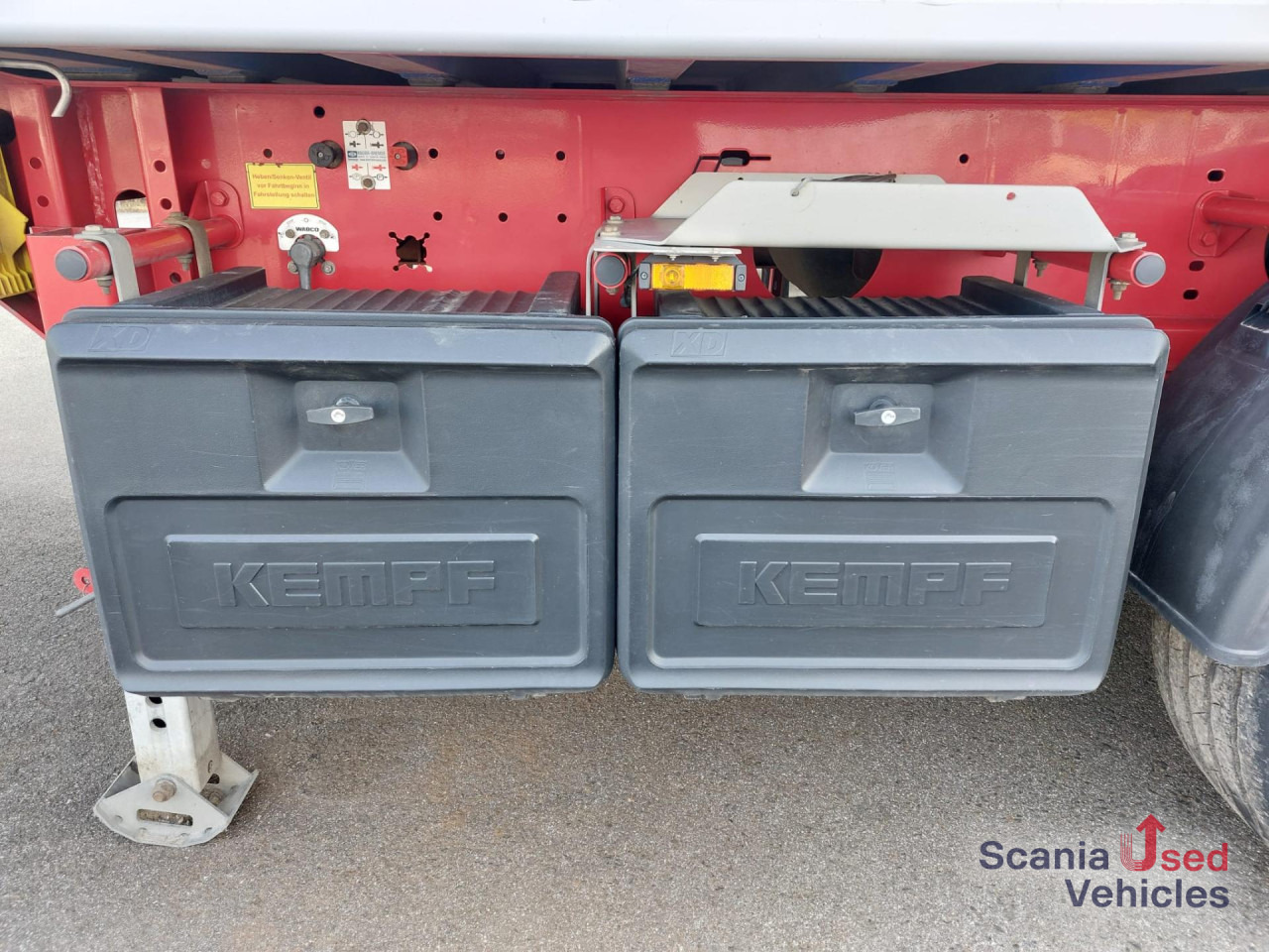KEMPF SKM 3/S/ 39 A 10 Kastenmulde - Volquete semirremolque: foto 2 KEMPF SKM 3/S/ 39 A 10 Kastenmulde - Volquete semirremolque: foto 2
