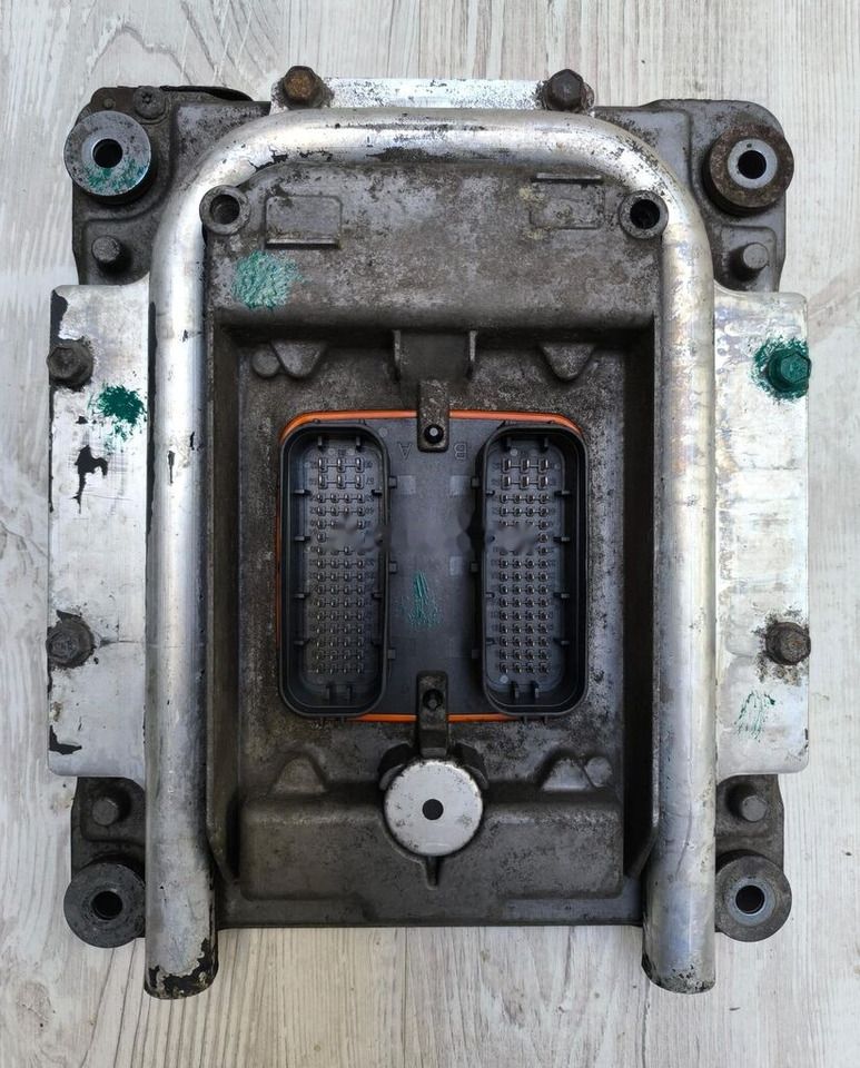 TRW VOLVO / RENAULT ECU 21300122 Renault - Unidad de control para Camión: foto 2 TRW VOLVO / RENAULT ECU 21300122 Renault - Unidad de control para Camión: foto 2