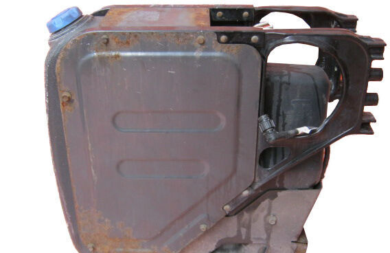 Volvo AD BLUE TANK PLASTIC COMPLETE   Volvo FH12 FH13 FM - Depósito de AdBlue para Camión: foto 1 Volvo AD BLUE TANK PLASTIC COMPLETE   Volvo FH12 FH13 FM - Depósito de AdBlue para Camión: foto 1