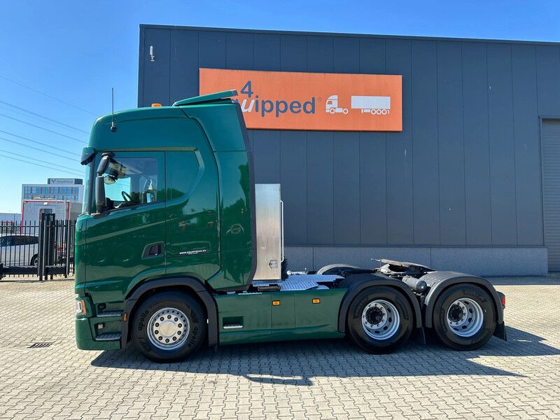 Scania S500 S500 6x4 RETARDER / ontheffing 78 ton / NL-truck / APK: 09-2026 - Cabeza tractora: foto 2 Scania S500 S500 6x4 RETARDER / ontheffing 78 ton / NL-truck / APK: 09-2026 - Cabeza tractora: foto 2