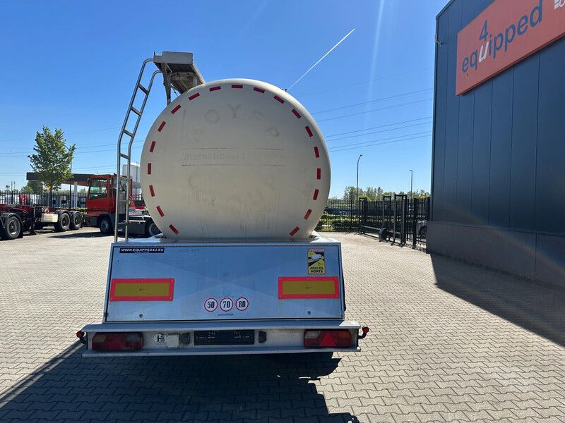 Feldbinder FOOD / LEBENSMITTEL / LEVENSMIDDELEN / 29..500L / 1-COMP / PUMP / DISCBRAKES / LIFTAXLE / ALCOA - Cisterna semirremolque: foto 4 Feldbinder FOOD / LEBENSMITTEL / LEVENSMIDDELEN / 29..500L / 1-COMP / PUMP / DISCBRAKES / LIFTAXLE / ALCOA - Cisterna semirremolque: foto 4