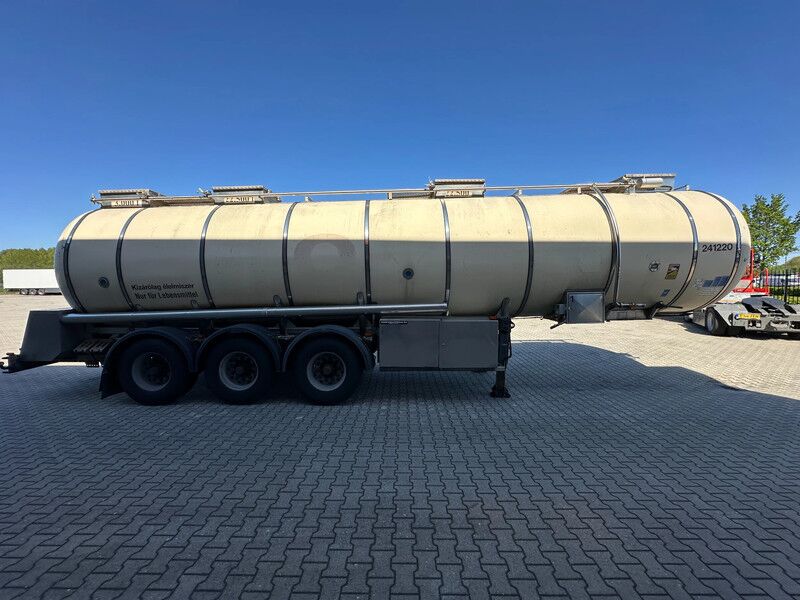 Feldbinder FOOD / LEBENSMITTEL / LEVENSMIDDELEN / 33.500L / 3-COMP / PUMP / LIFTAXLE / ALCOA - Cisterna semirremolque: foto 3 Feldbinder FOOD / LEBENSMITTEL / LEVENSMIDDELEN / 33.500L / 3-COMP / PUMP / LIFTAXLE / ALCOA - Cisterna semirremolque: foto 3