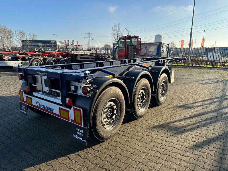 Krone NEW / DIRECT AVAILABLE 20FT ADR-CHASSIS, DISCBRAKES, LIFTAXLE, 2x available - Portacontenedore/ Intercambiable semirremolque: foto 3 Krone NEW / DIRECT AVAILABLE 20FT ADR-CHASSIS, DISCBRAKES, LIFTAXLE, 2x available - Portacontenedore/ Intercambiable semirremolque: foto 3