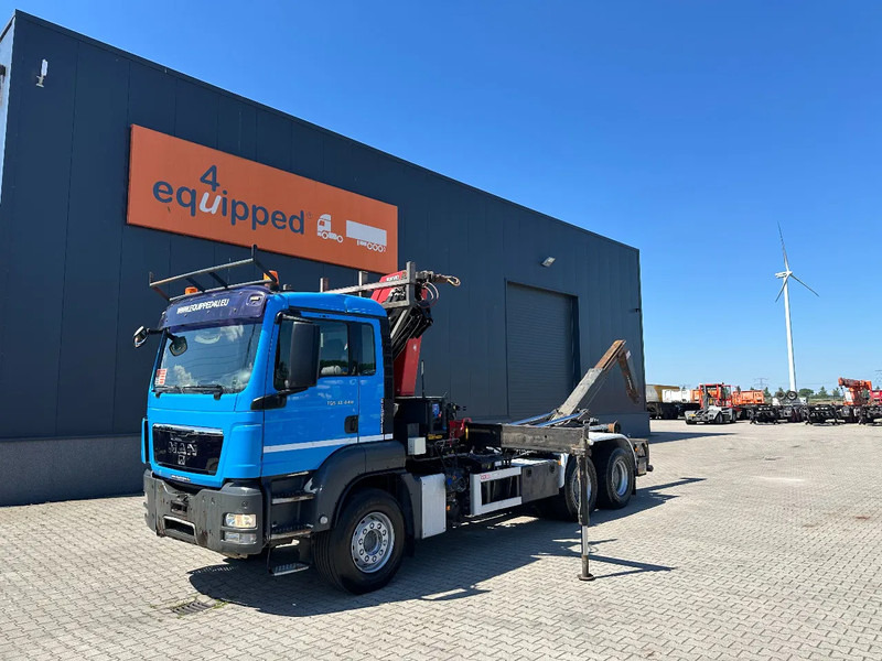 MAN TGS 33.440 6x4, EURO-5, HMF 2030 Crane + VDL HOOK, full spring, manual gearbox, MOT 03/2026 - Multibasculante camión, Camión grúa: foto 2 MAN TGS 33.440 6x4, EURO-5, HMF 2030 Crane + VDL HOOK, full spring, manual gearbox, MOT 03/2026 - Multibasculante camión, Camión grúa: foto 2