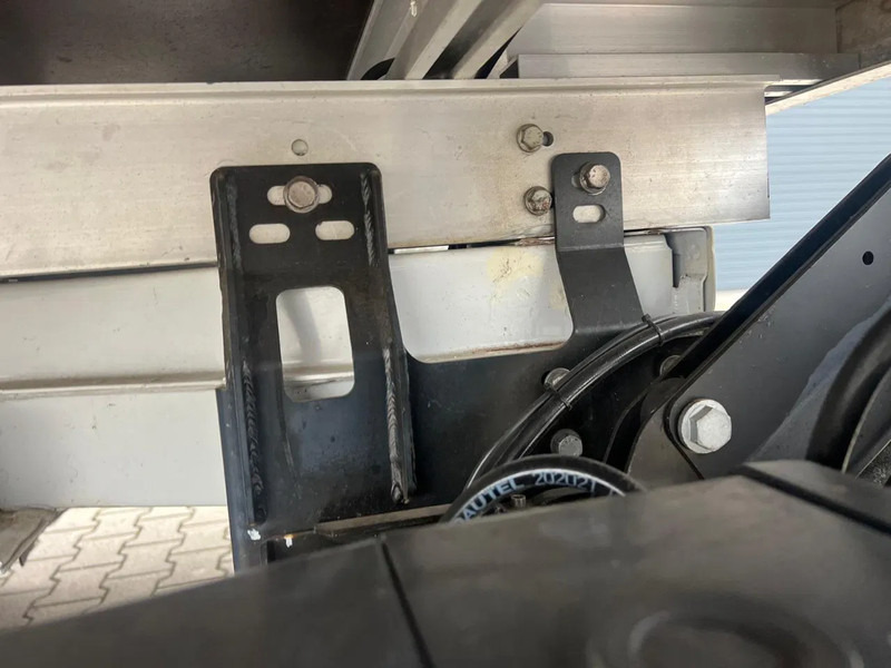 Piezas de recambio para Vehículo comercial ligero JEGGER UNUSED CLOSED BOX + DAUTEL TAILLIFT (750KG): foto 18 Piezas de recambio para Vehículo comercial ligero JEGGER UNUSED CLOSED BOX + DAUTEL TAILLIFT (750KG): foto 18