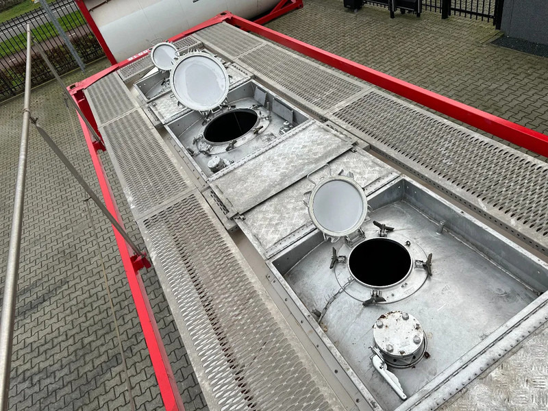 Leasing financiero de SINGAMAS 20FT ISO, 26.000L/1-COMP/3 BAFFELS/3 manholes, 5Y inspection: 06/2027 leasing SINGAMAS 20FT ISO, 26.000L/1-COMP/3 BAFFELS/3 manholes, 5Y inspection: 06/2027: foto 15