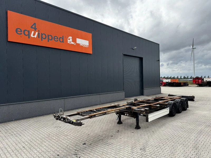 Schmitz Cargobull 45FT HC, Scheibebremsen, vorne + hinten + Stoßstange ausziehbar, NL-Chassis, Liftachse - Portacontenedore/ Intercambiable semirremolque: foto 1 Schmitz Cargobull 45FT HC, Scheibebremsen, vorne + hinten + Stoßstange ausziehbar, NL-Chassis, Liftachse - Portacontenedore/ Intercambiable semirremolque: foto 1