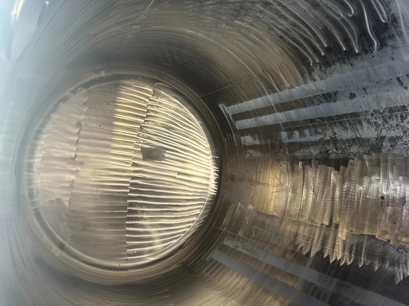 Tanque de almacenamiento UBH Universal Bulk Handling 20 FT SWAP BODY 31.345L UN Portable T7 valid 5Y test: 04/2028: foto 20 Tanque de almacenamiento UBH Universal Bulk Handling 20 FT SWAP BODY 31.345L UN Portable T7 valid 5Y test: 04/2028: foto 20