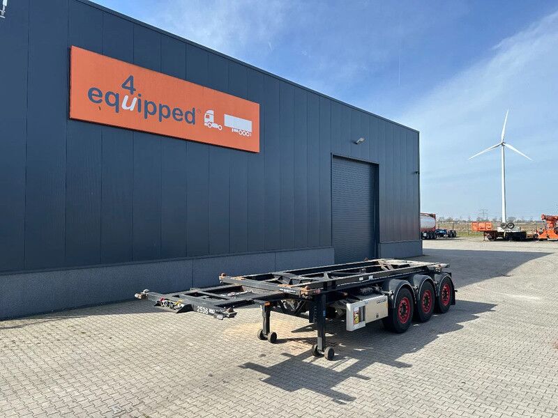 Van Hool 20FT Tipping-chassis (20 degrees tipping angle, 24V operated) / ADR (EX/II, EX/III, FL, AT) / SAF discbrakes / 2 liftaxles / NL- - Portacontenedore/ Intercambiable semirremolque: foto 4 Van Hool 20FT Tipping-chassis (20 degrees tipping angle, 24V operated) / ADR (EX/II, EX/III, FL, AT) / SAF discbrakes / 2 liftaxles / NL- - Portacontenedore/ Intercambiable semirremolque: foto 4