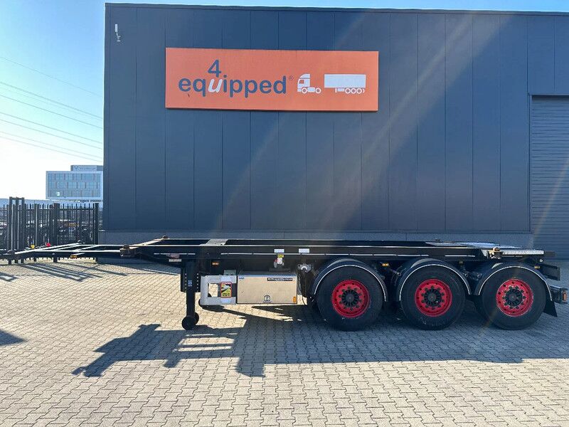 Van Hool 20FT Tipping-chassis (20 degrees tipping angle, 24V operated) / ADR (EX/II, EX/III, FL, AT) / SAF discbrakes / 2 liftaxles / NL- - Portacontenedore/ Intercambiable semirremolque: foto 4 Van Hool 20FT Tipping-chassis (20 degrees tipping angle, 24V operated) / ADR (EX/II, EX/III, FL, AT) / SAF discbrakes / 2 liftaxles / NL- - Portacontenedore/ Intercambiable semirremolque: foto 4