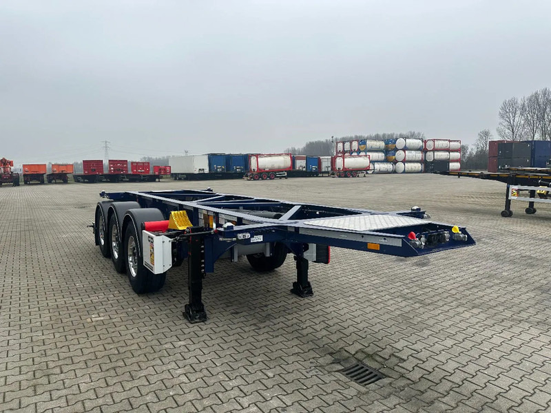 Van Hool NEW / DIRECT AVAILABLE 20FT ADR-CHASSIS, EMPTY WEIGHT: 3.300KG, DISCBRAKES, 3x available, ALU WHEELS - Portacontenedore/ Intercambiable semirremolque: foto 4 Van Hool NEW / DIRECT AVAILABLE 20FT ADR-CHASSIS, EMPTY WEIGHT: 3.300KG, DISCBRAKES, 3x available, ALU WHEELS - Portacontenedore/ Intercambiable semirremolque: foto 4