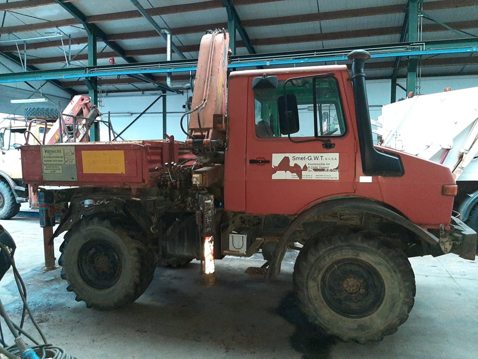 UNIMOG 1250 - Camión grúa: foto 3 UNIMOG 1250 - Camión grúa: foto 3