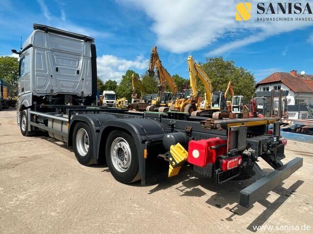 Mercedes-Benz Actros 2551/BDF/6x2/Retarder/Angel Mirror - Chasis camión: foto 4 Mercedes-Benz Actros 2551/BDF/6x2/Retarder/Angel Mirror - Chasis camión: foto 4
