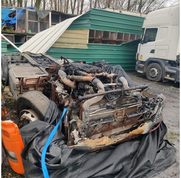 DAF CF-440-MOTOR-PIECES - Cabeza tractora: foto 2 DAF CF-440-MOTOR-PIECES - Cabeza tractora: foto 2