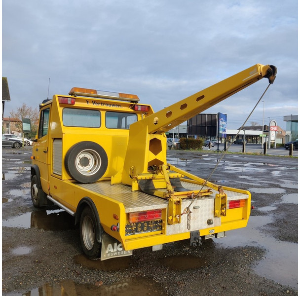 Mercedes-Benz 609 - Portavehículos camión: foto 5 Mercedes-Benz 609 - Portavehículos camión: foto 5