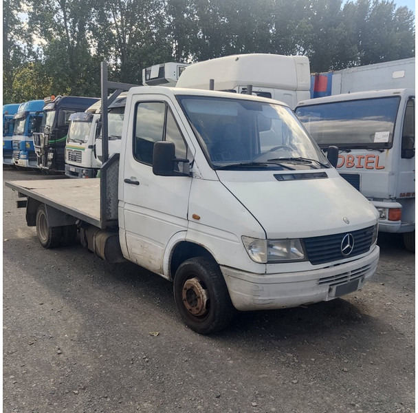 Mercedes-Benz TN-412-DD - Caja abierta furgoneta: foto 2 Mercedes-Benz TN-412-DD - Caja abierta furgoneta: foto 2
