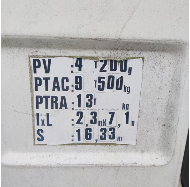 Volquete camión Renault 230: foto 11