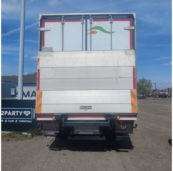 Renault Midlum-With-Hanging-Work-In-The-Fridge - Frigorífico camión: foto 5 Renault Midlum-With-Hanging-Work-In-The-Fridge - Frigorífico camión: foto 5