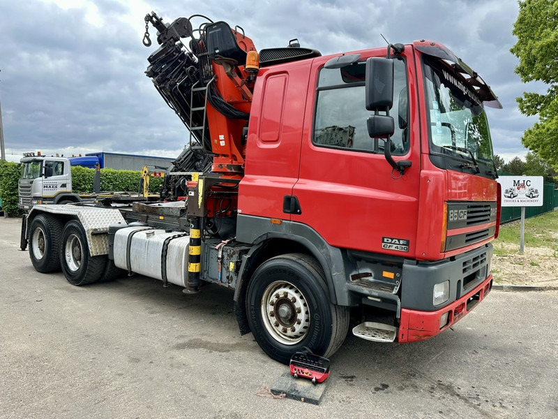 DAF 85 CF 430 6x4 CRANE PK 32.000 F (7x) + WINCH - EURO 2 - MANUAL ZF - HUB REDUCTION / STEEL SPRING - BE TRUCK - Cabeza tractora: foto 2 DAF 85 CF 430 6x4 CRANE PK 32.000 F (7x) + WINCH - EURO 2 - MANUAL ZF - HUB REDUCTION / STEEL SPRING - BE TRUCK - Cabeza tractora: foto 2